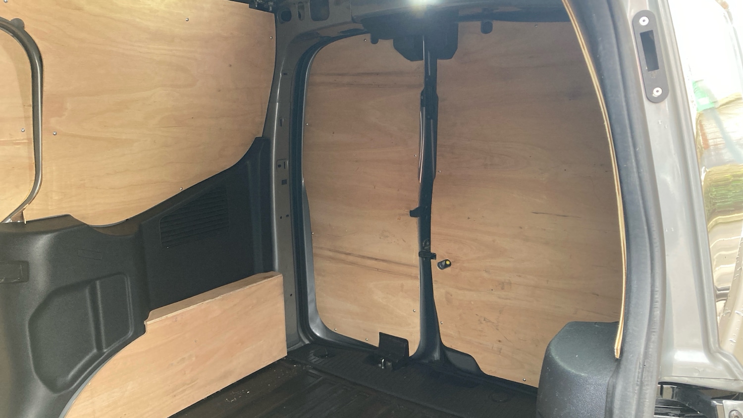 Used Ford Transit Courier 2024 for sale - 77893161: Photo 18