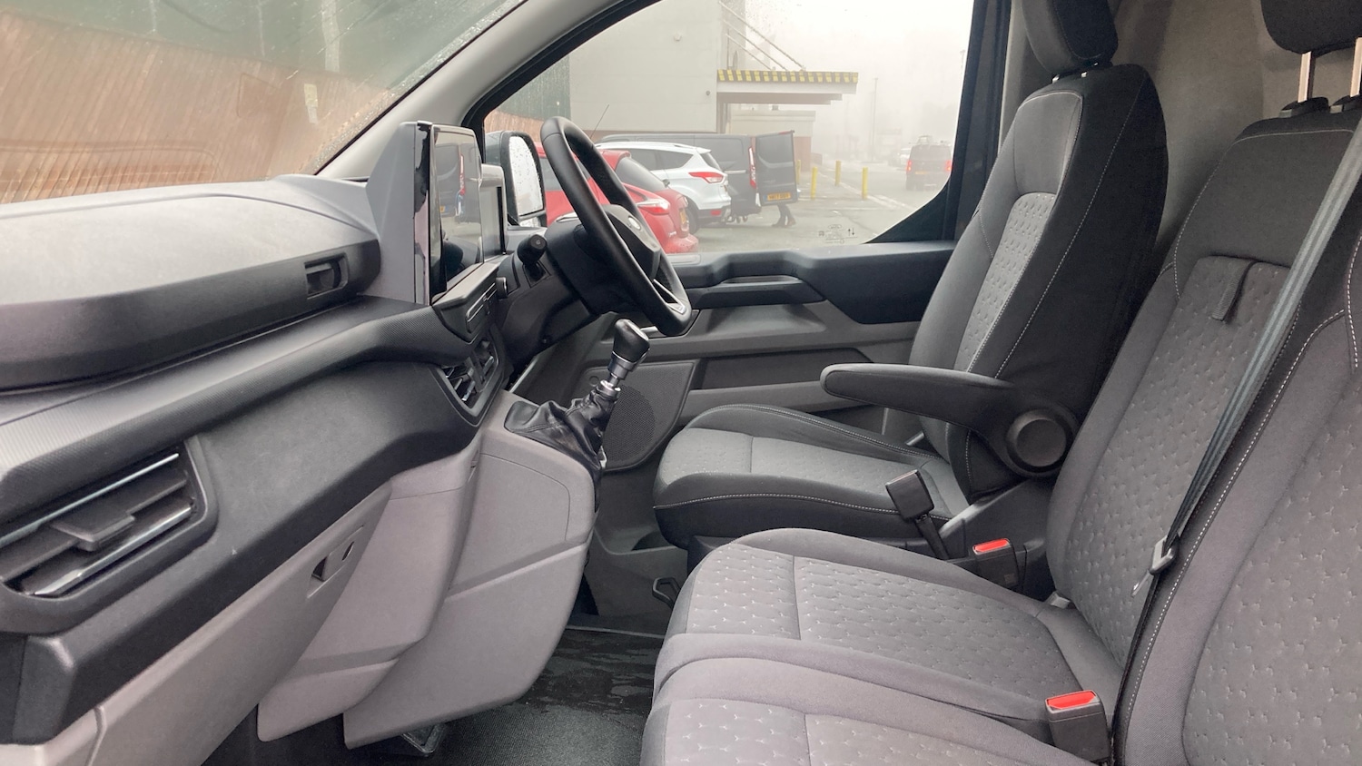 Used Ford Transit Custom 2024 for sale - 77248538: Photo 15