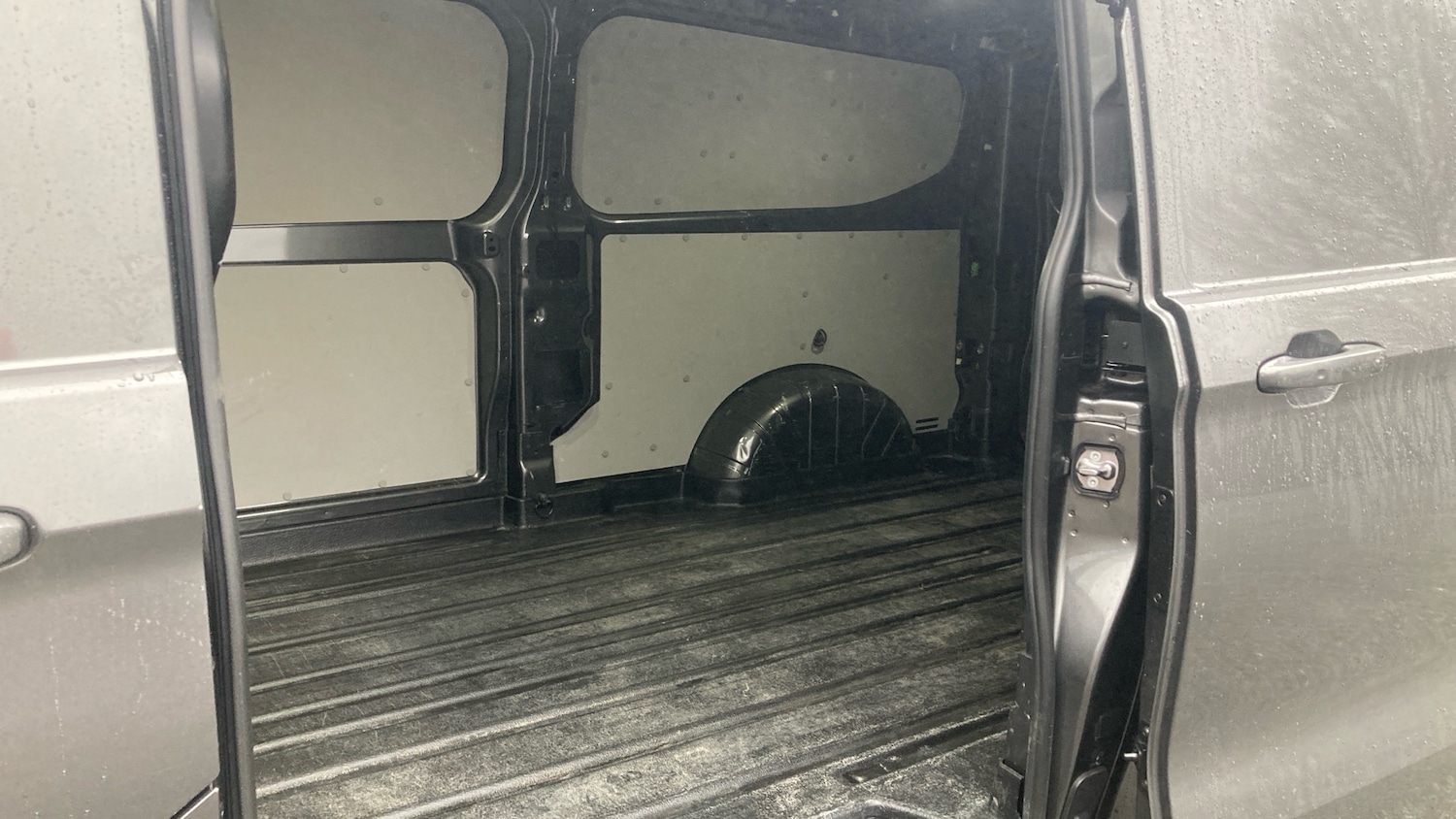 Used Ford Transit Custom 2024 for sale - 77248538: Photo 16