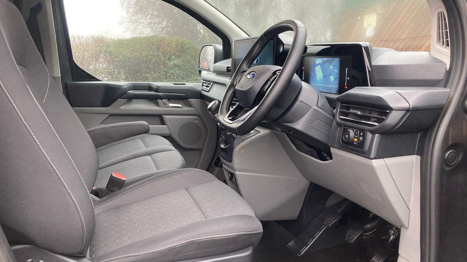 Used Ford Transit Custom 2024 for sale - 77248538: Photo 4