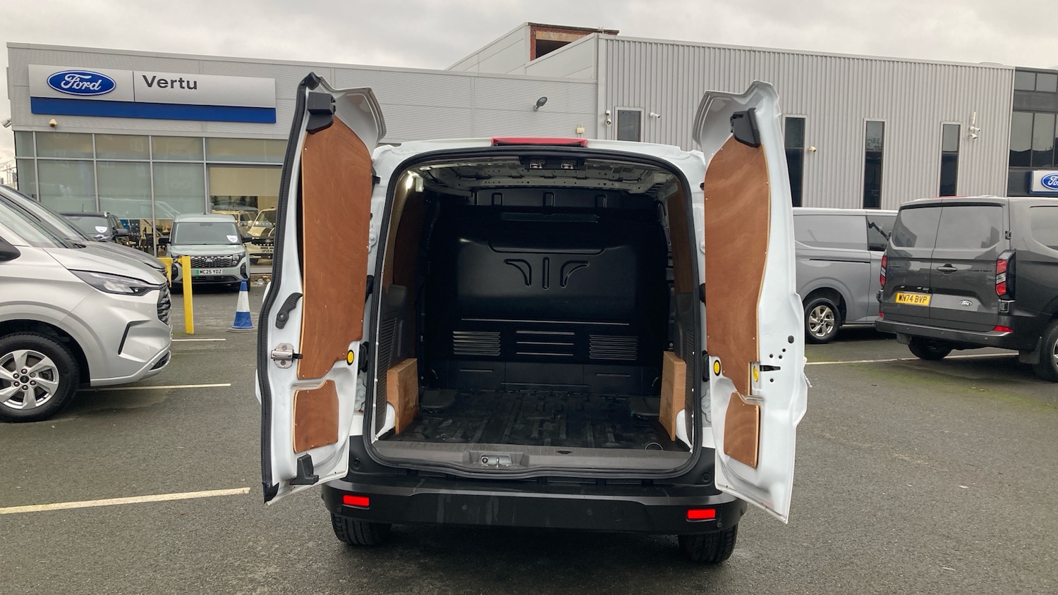 Used Ford Transit Connect 2021 for sale - 77541270: Photo 29