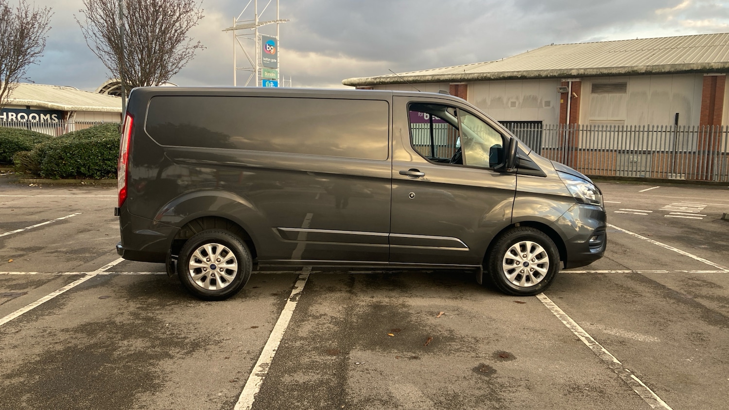 Used Ford Transit Custom 2023 for sale - 76577070: Photo 9