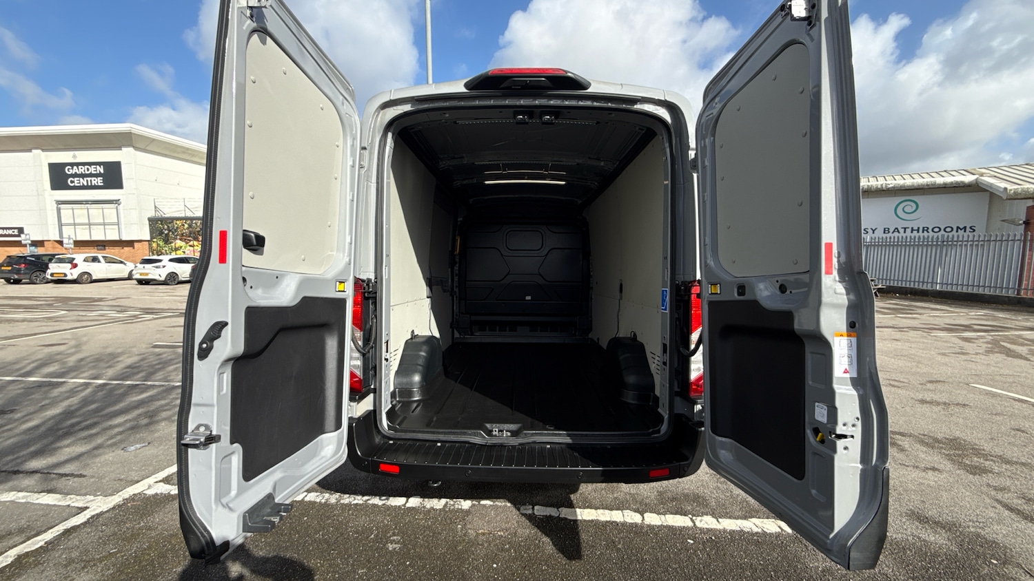 Used Ford Transit 2025 for sale - 77953860: Photo 25