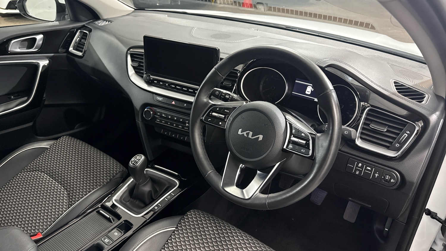 Used Kia XCeed 2024 for sale - 76896795: Photo 18