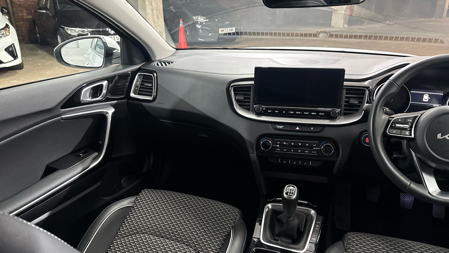 Used Kia XCeed 2024 for sale - 76896795: Photo 19