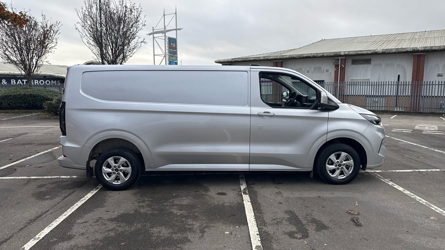 Used Ford Transit Custom 2024 for sale - 76559872: Photo 18
