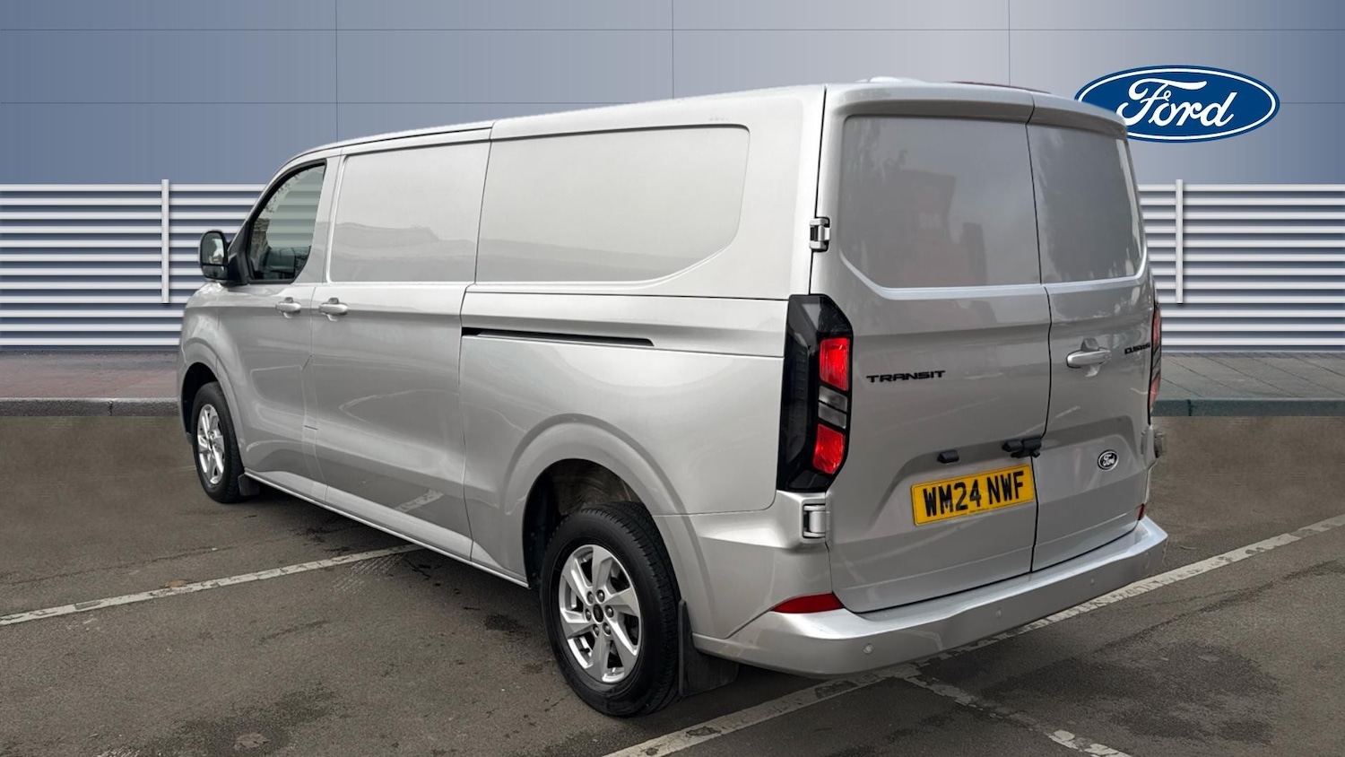 Used Ford Transit Custom 2024 for sale - 76559872: Photo 2
