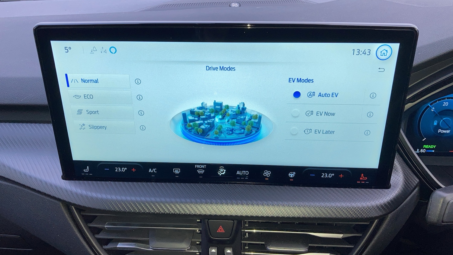 Used Ford Kuga 2025 for sale - 77103974: Photo 41