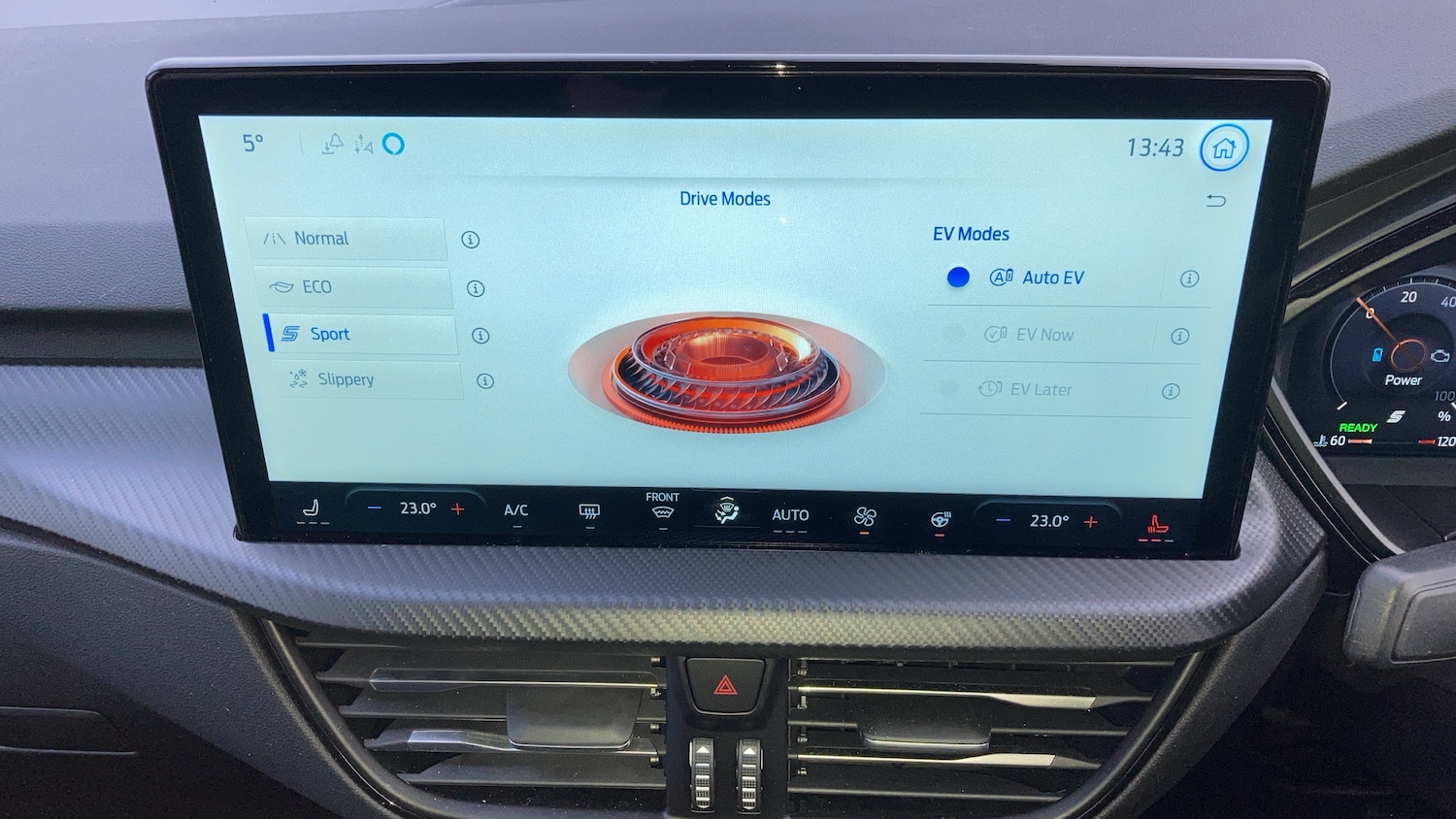 Used Ford Kuga 2025 for sale - 77103974: Photo 42