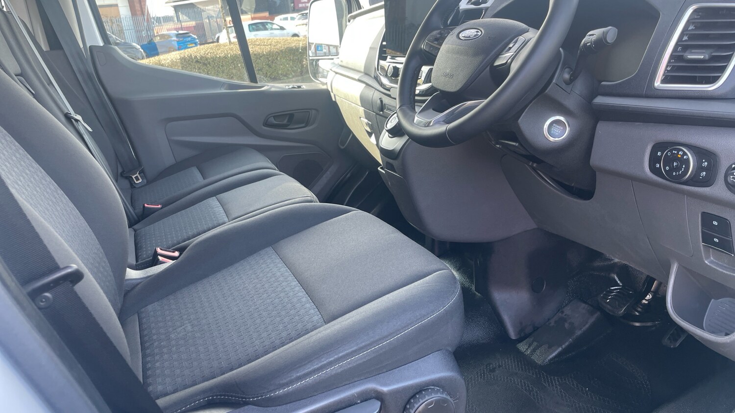 Used Ford Transit 2025 for sale - 77965601: Photo 4