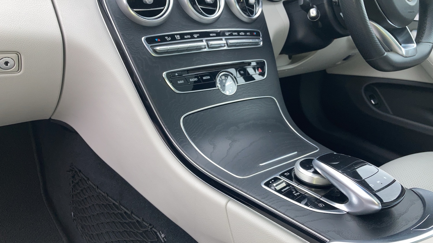 Used Mercedes-Benz C Class 2018 for sale - 76492072: Photo 13