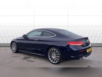 Used Mercedes-Benz C Class 2018 for sale - 76492072: Photo