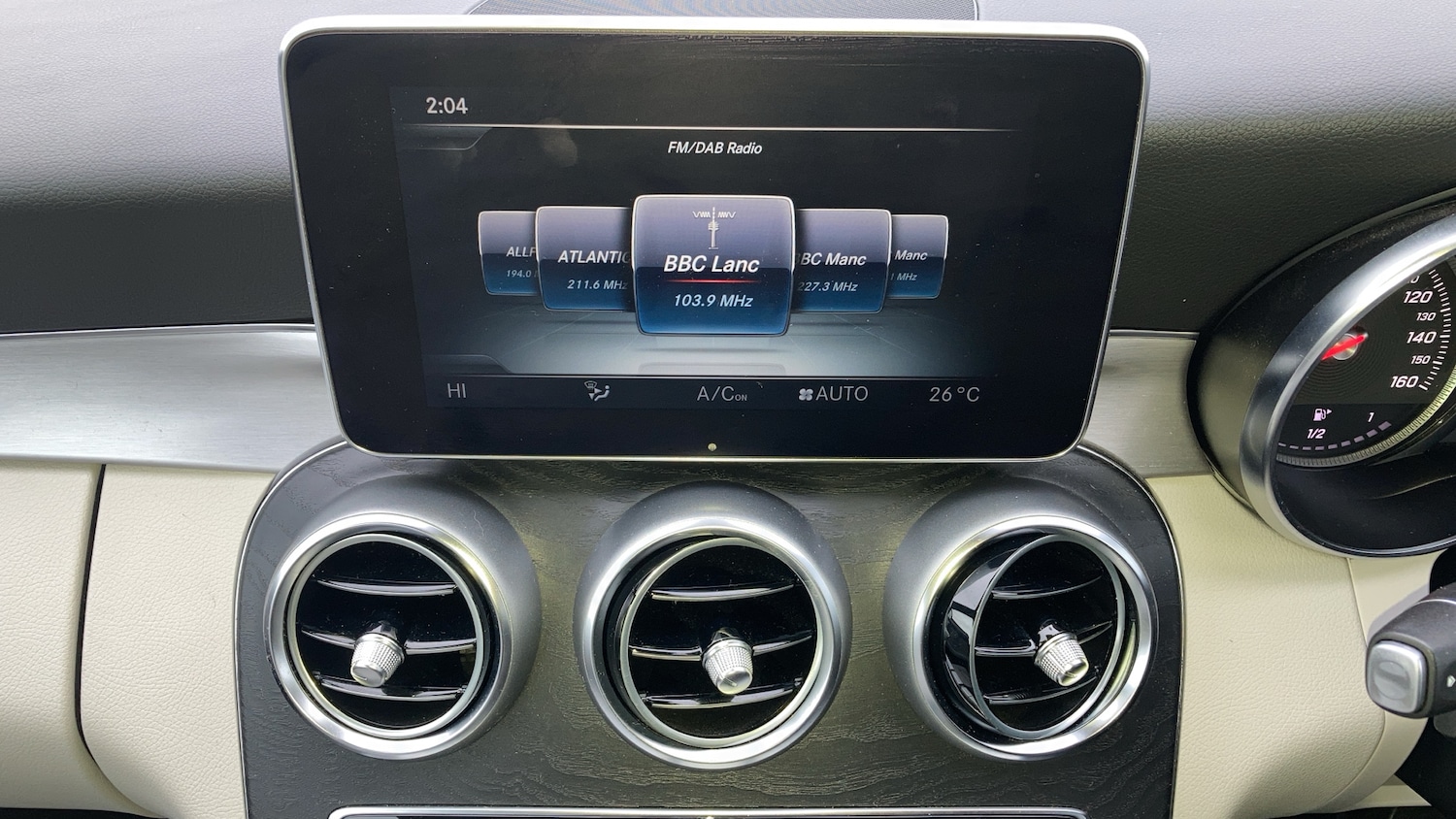 Used Mercedes-Benz C Class 2018 for sale - 76492072: Photo 43