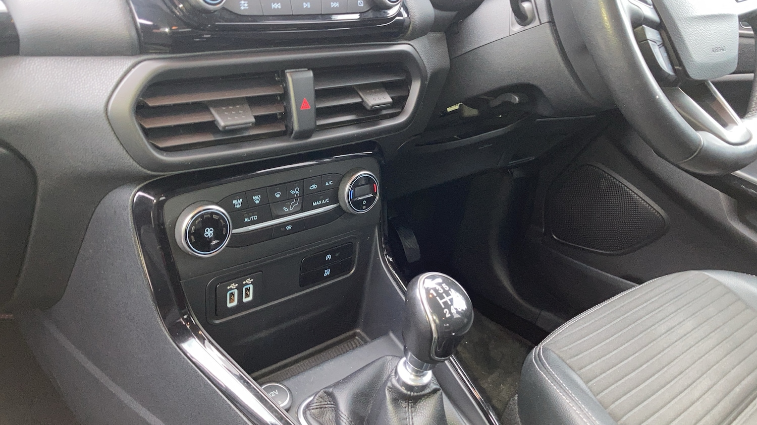 Used Ford Ecosport 2018 for sale - 77353444: Photo 14