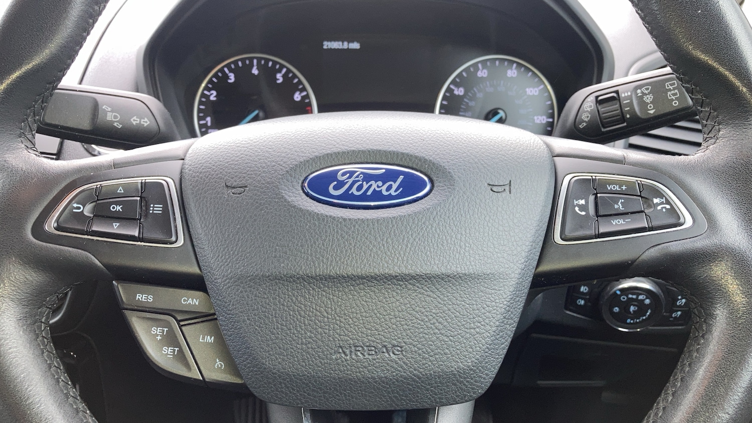 Used Ford Ecosport 2018 for sale - 77353444: Photo 21