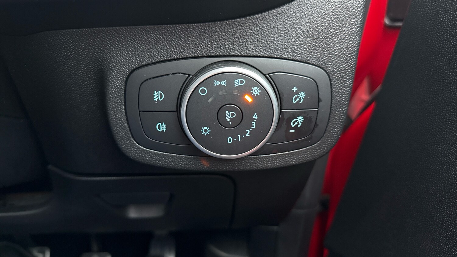 Used Ford Fiesta 2018 for sale - 78040178: Photo 23