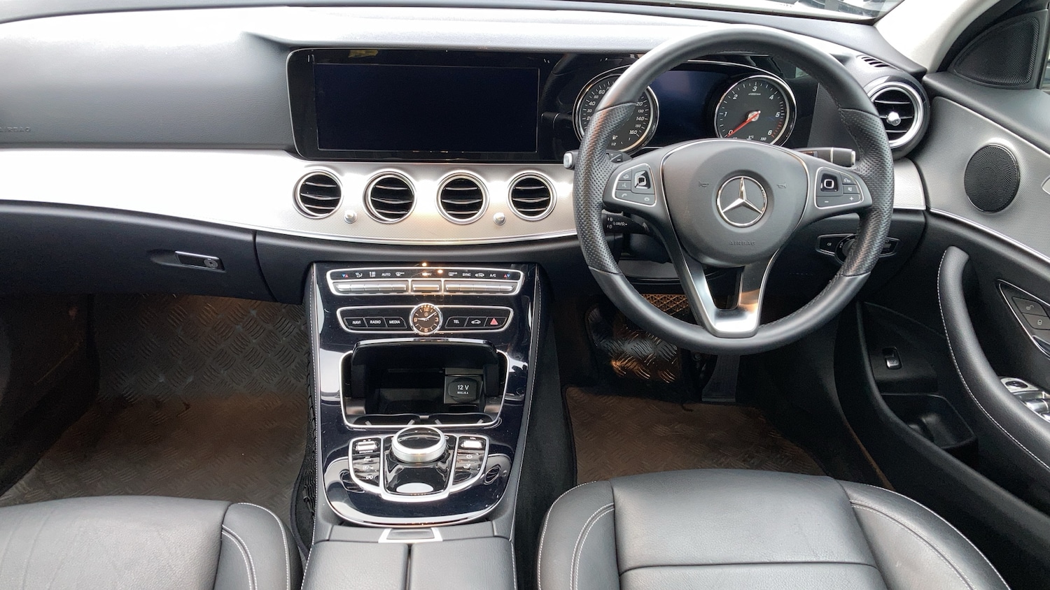 Used Mercedes-Benz E Class 2018 for sale - 76233052: Photo 15