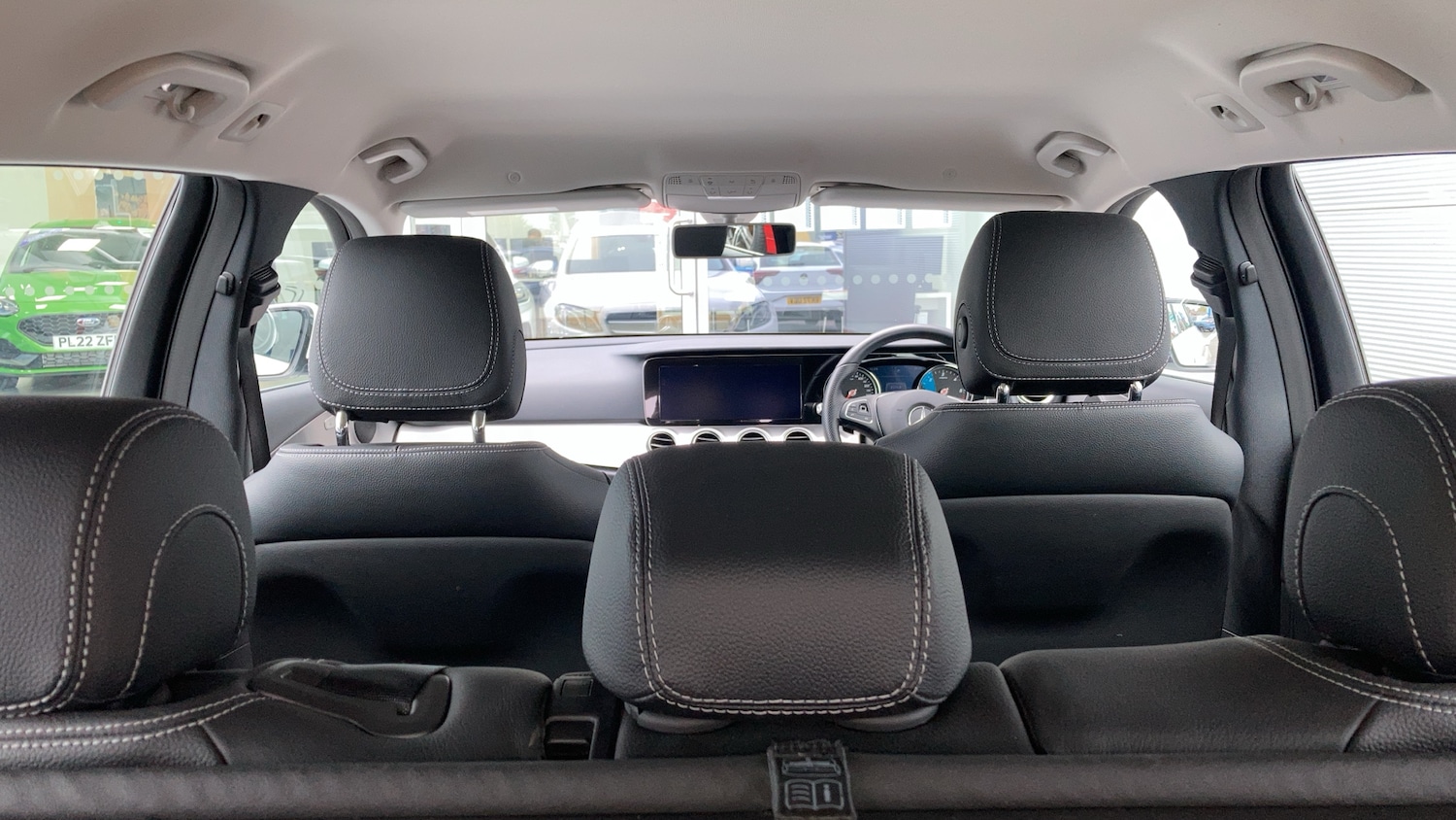 Used Mercedes-Benz E Class 2018 for sale - 76233052: Photo 29