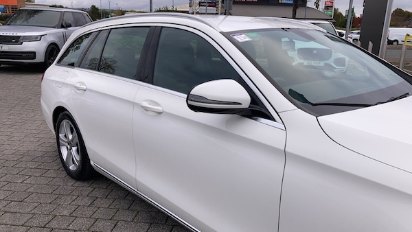 Used Mercedes-Benz E-Class 2018 for sale - 76233052: Photo 37