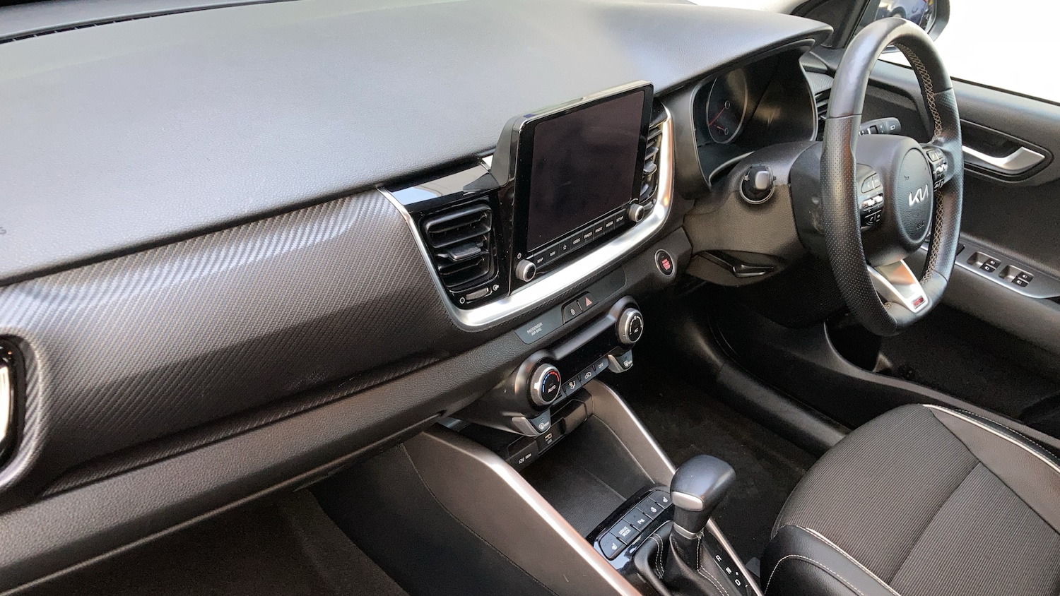 Used Kia Stonic 2022 for sale - 76958406: Photo 11