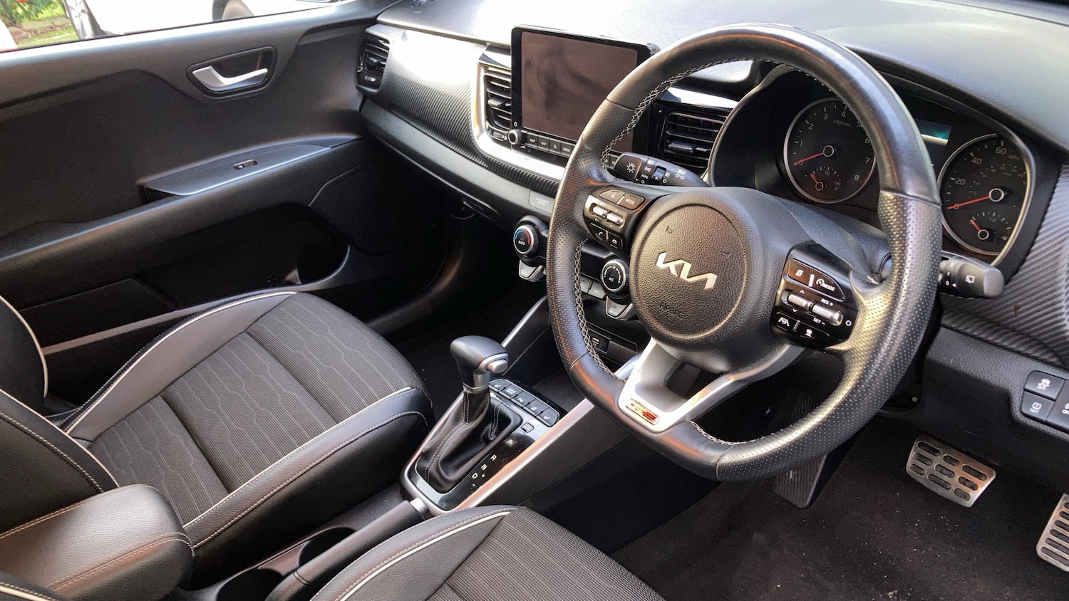 Used Kia Stonic 2022 for sale - 76958406: Photo 20