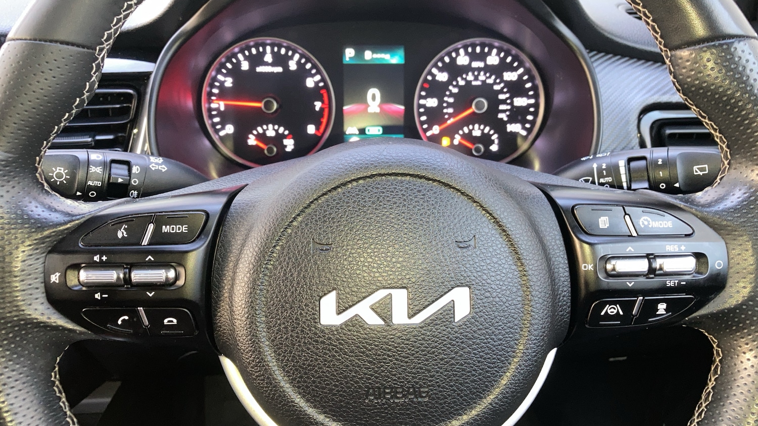 Used Kia Stonic 2022 for sale - 76958406: Photo 22