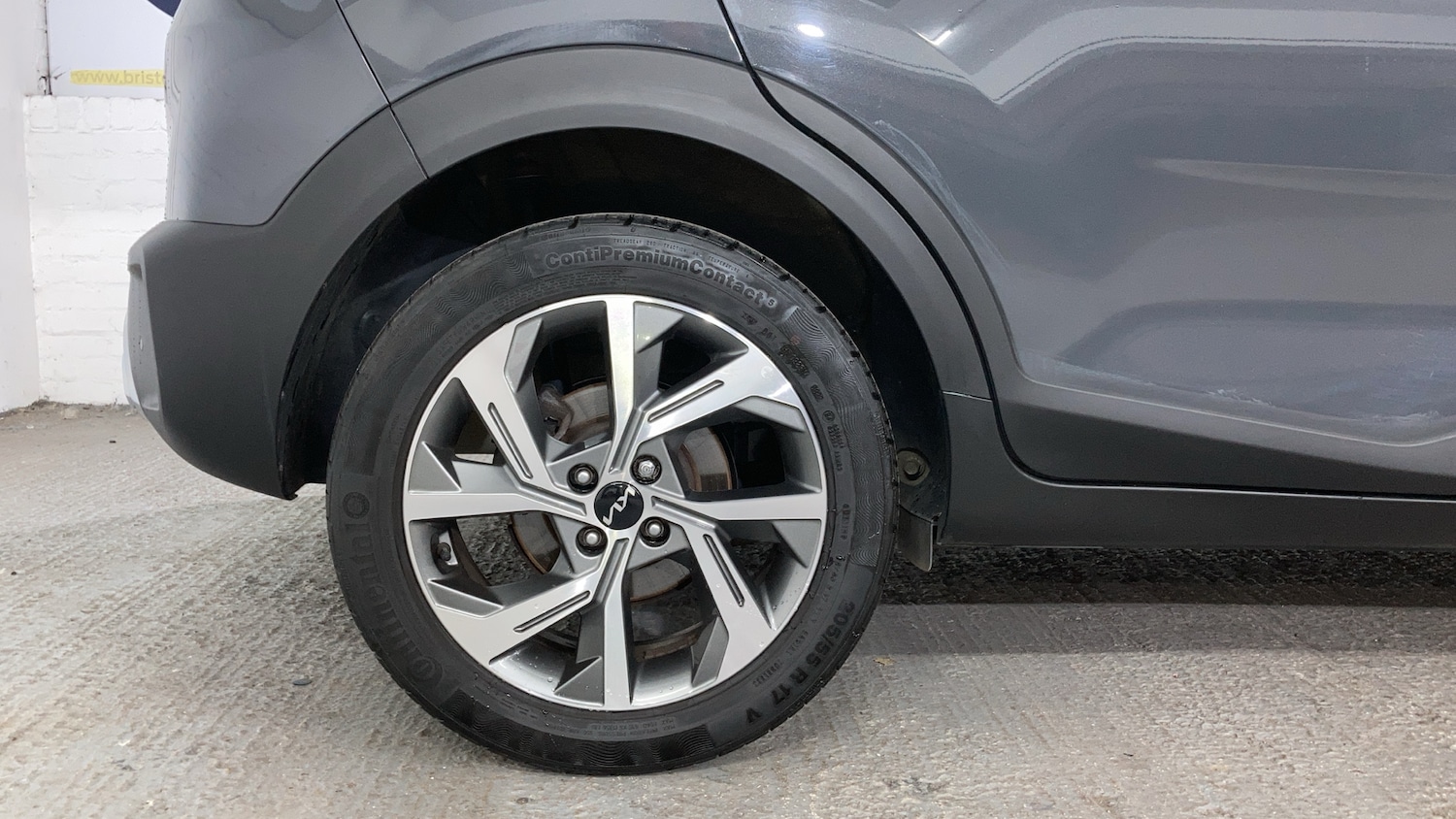 Used Kia Stonic 2022 for sale - 76958406: Photo 30