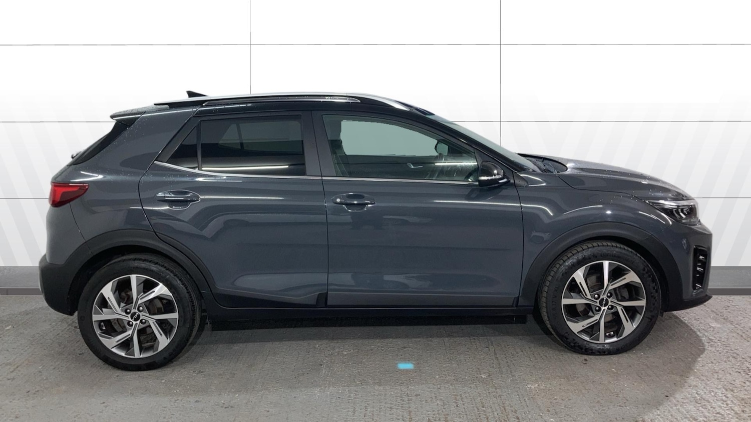 Used Kia Stonic 2022 for sale - 76958406: Photo 4