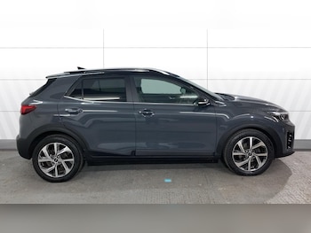 Used Kia Stonic 2022 for sale - 76958406: Photo