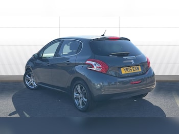 Used Peugeot 208 2015 for sale - 79391896: Photo