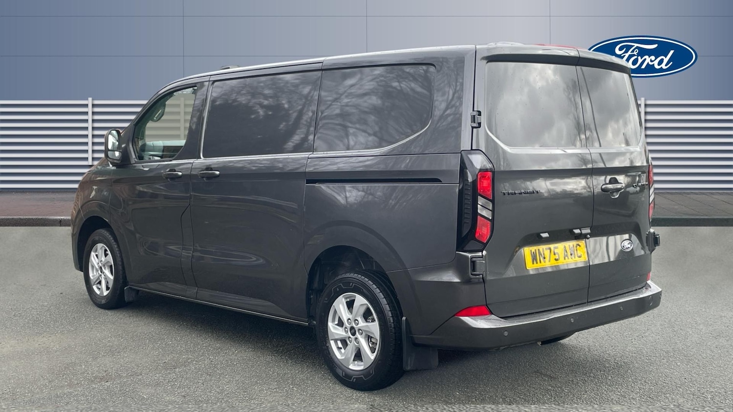 Used Ford Transit Custom 2025 for sale - 77902275: Photo 2