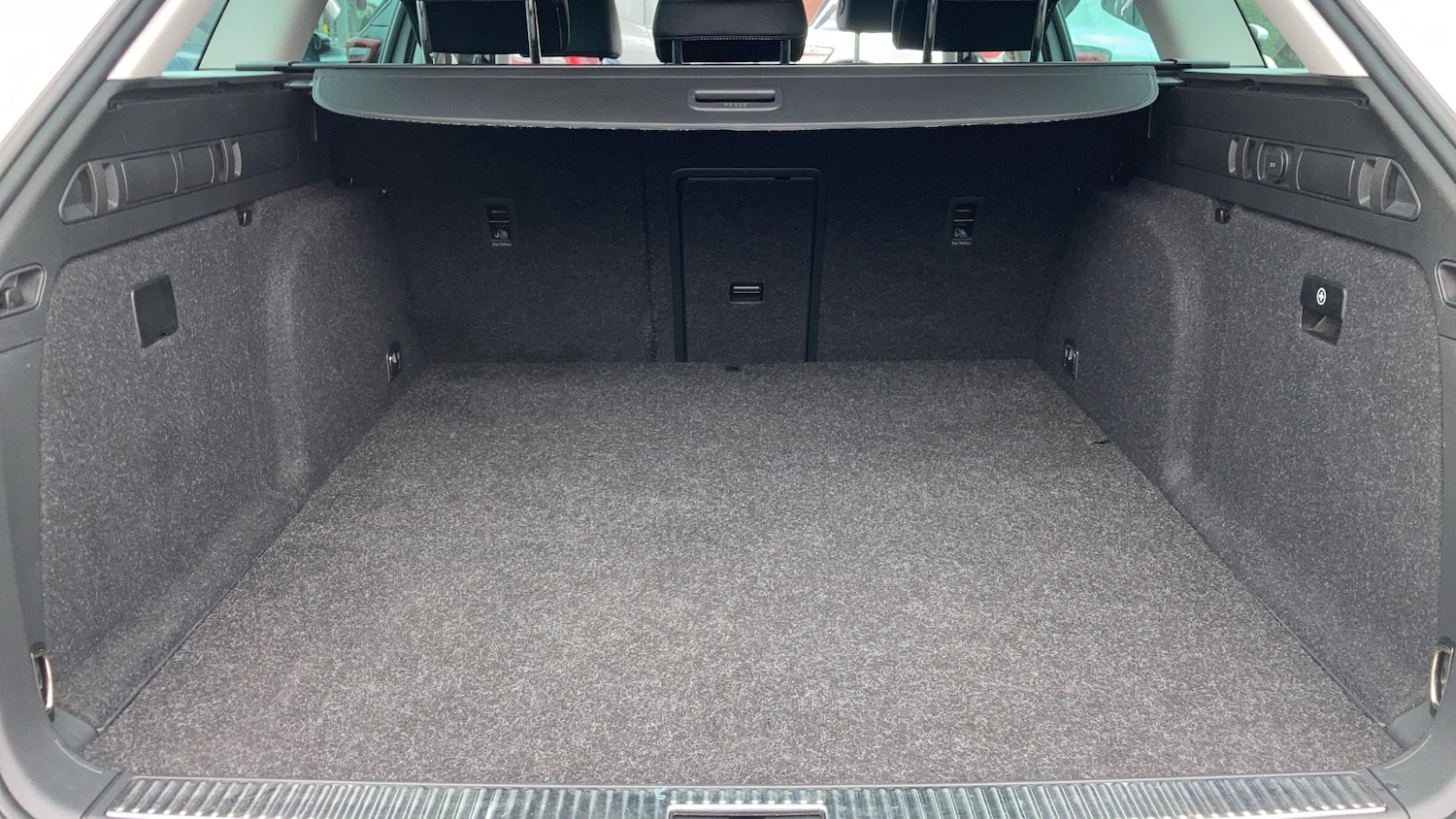 Used Skoda Superb 2023 for sale - 77273502: Photo 25