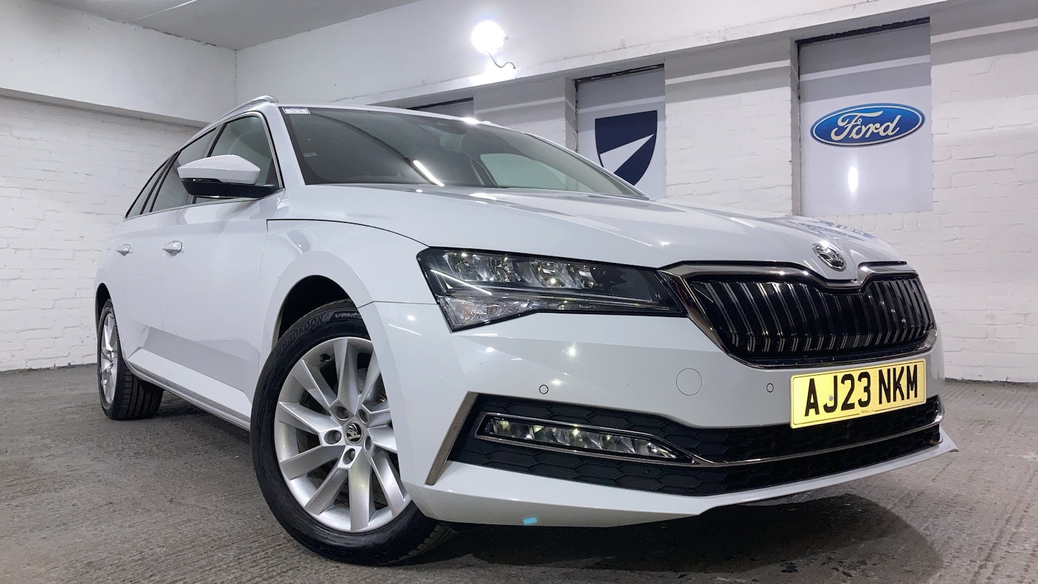 Used Skoda Superb 2023 for sale - 77273502: Photo 32