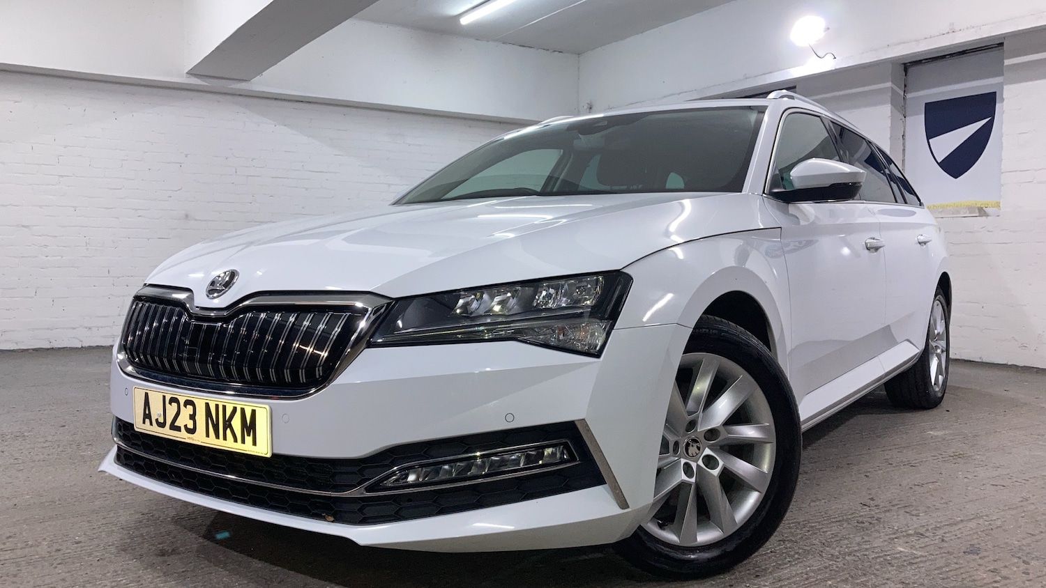 Used Skoda Superb 2023 for sale - 77273502: Photo 36