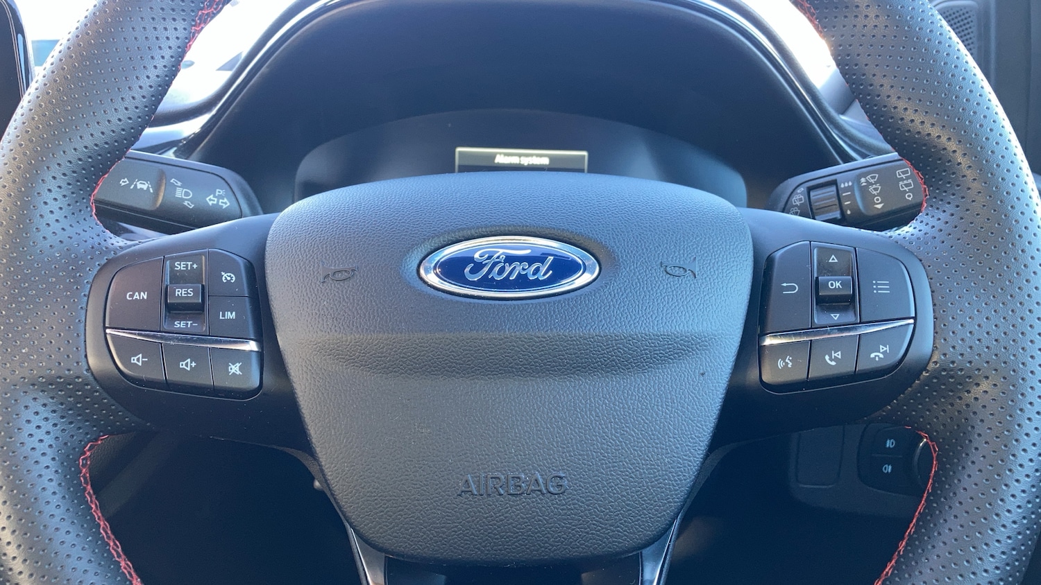 Used Ford Puma 2023 for sale - 76792883: Photo 32