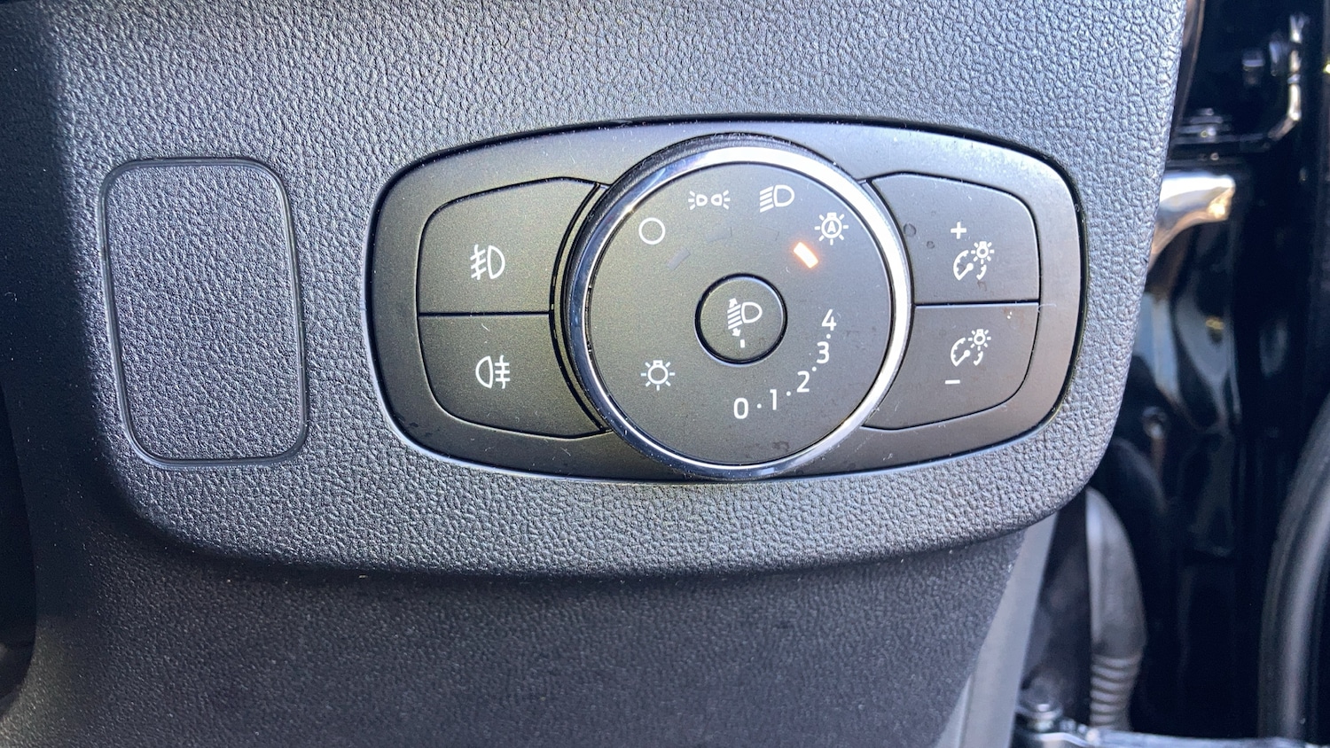 Used Ford Puma 2023 for sale - 76792883: Photo 33