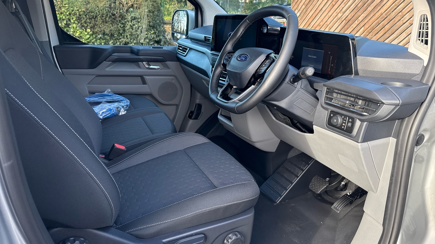 Used Ford Transit Custom 2025 for sale - 76637265: Photo 4