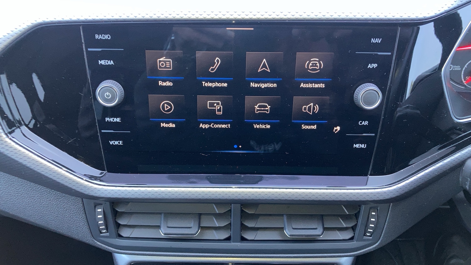Used Volkswagen T-Cross 2021 for sale - 76354890: Photo 12