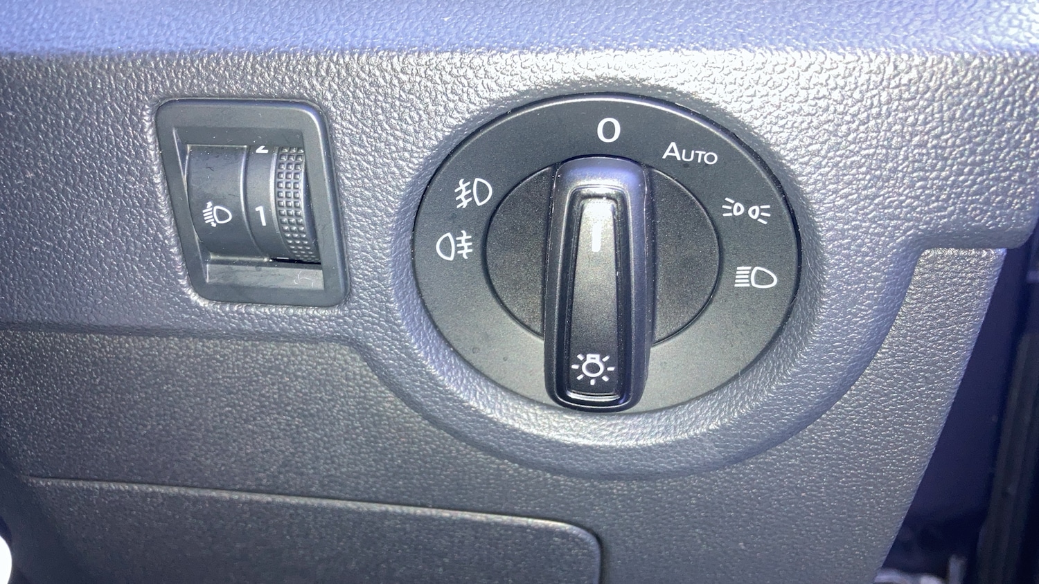 Used Volkswagen T-Cross 2021 for sale - 76354890: Photo 31