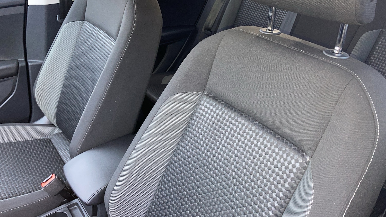 Used Volkswagen T-Cross 2021 for sale - 76354890: Photo 35