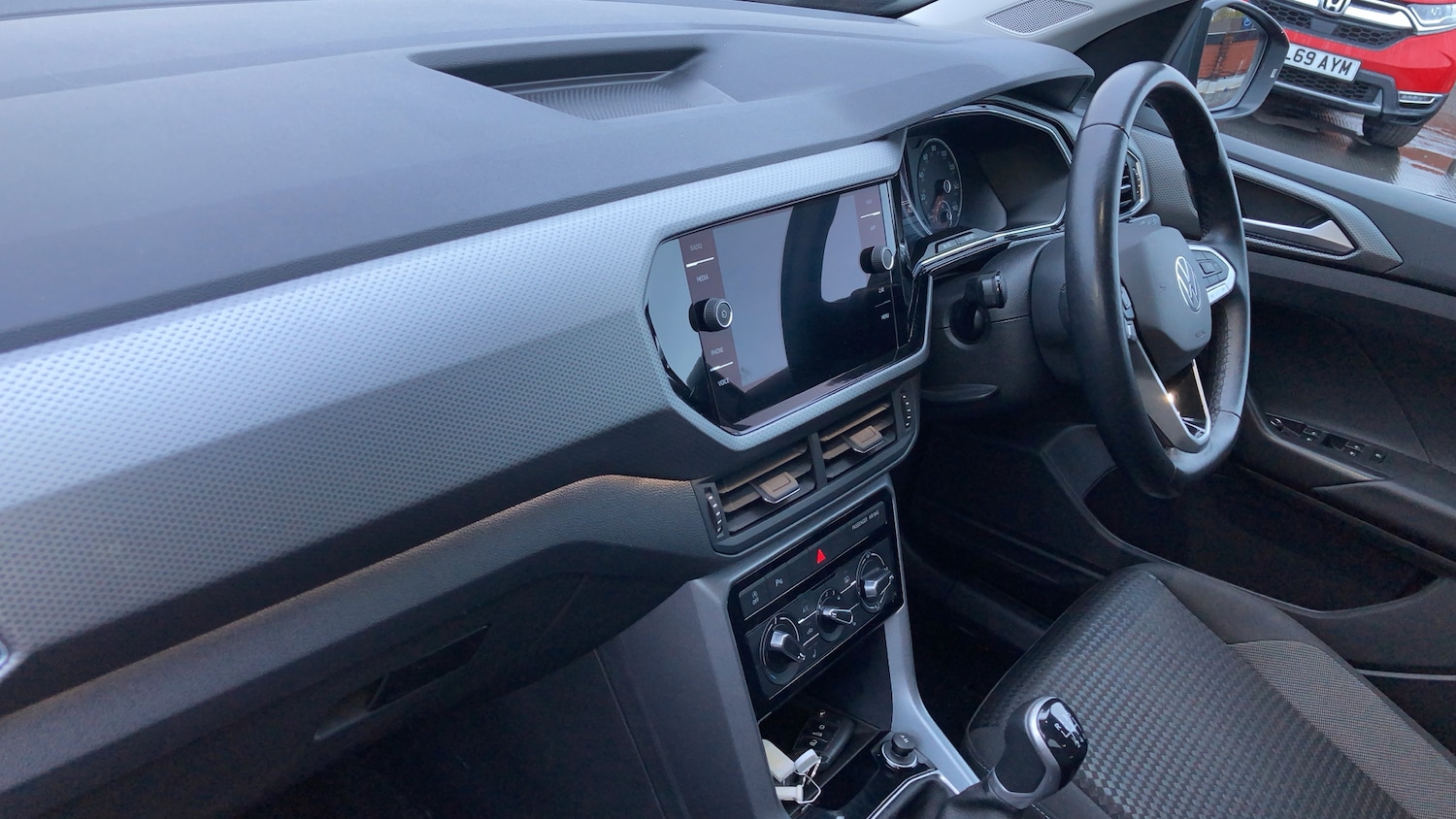 Used Volkswagen T-Cross 2021 for sale - 76354890: Photo 9