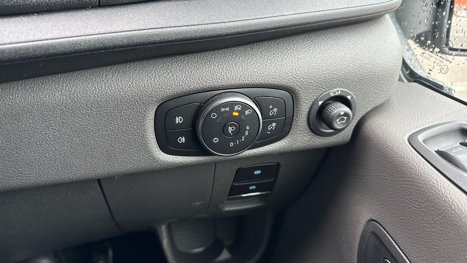 Used Ford Transit 2025 for sale - 76362856: Photo 30