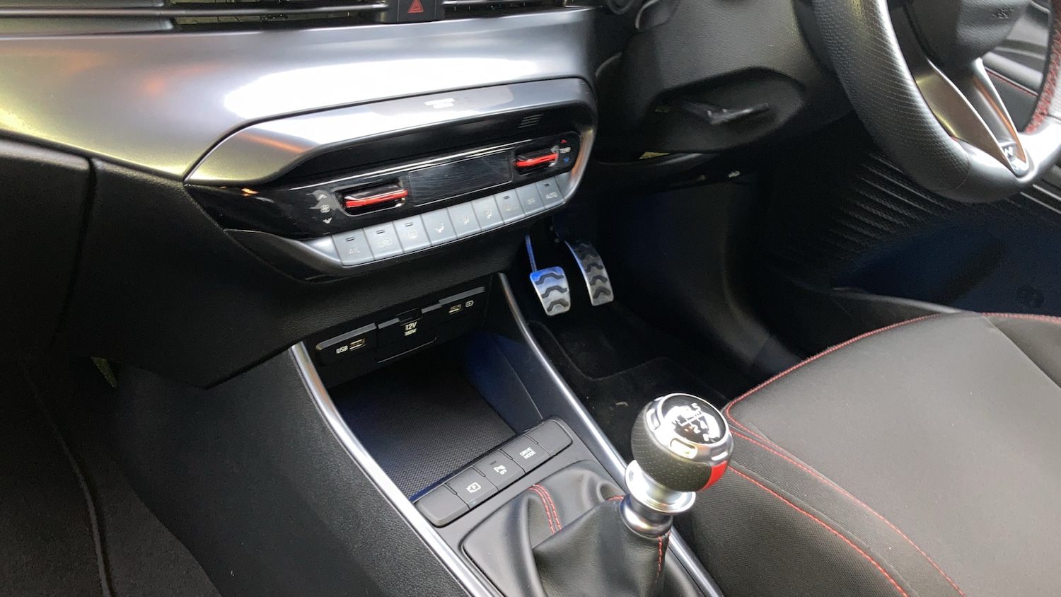 Used Hyundai i20 2021 for sale - 76980728: Photo 9