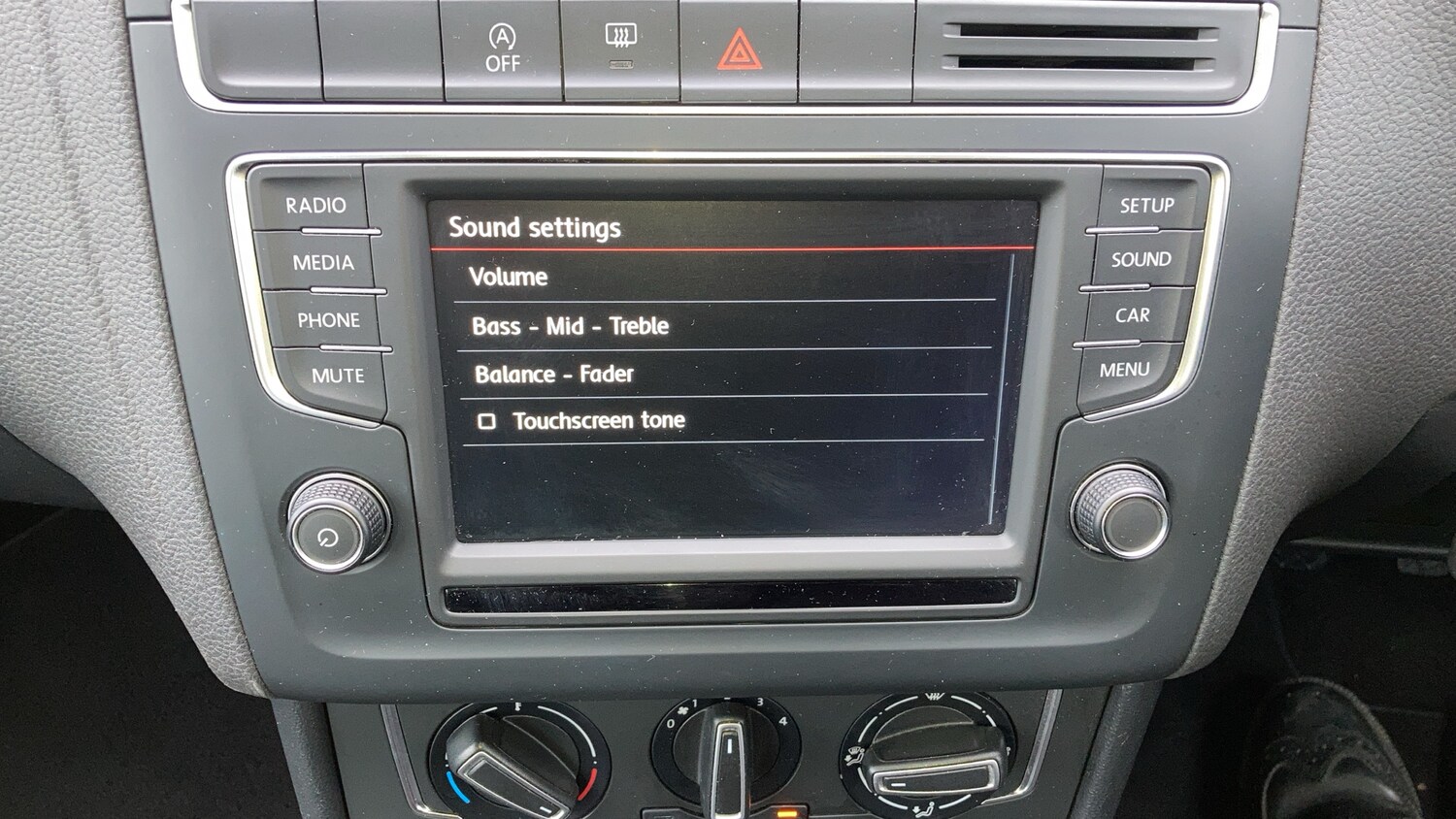 Used Volkswagen Polo 2015 for sale - 77462348: Photo 18