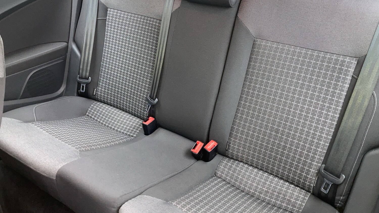 Used Volkswagen Polo 2015 for sale - 77462348: Photo 36