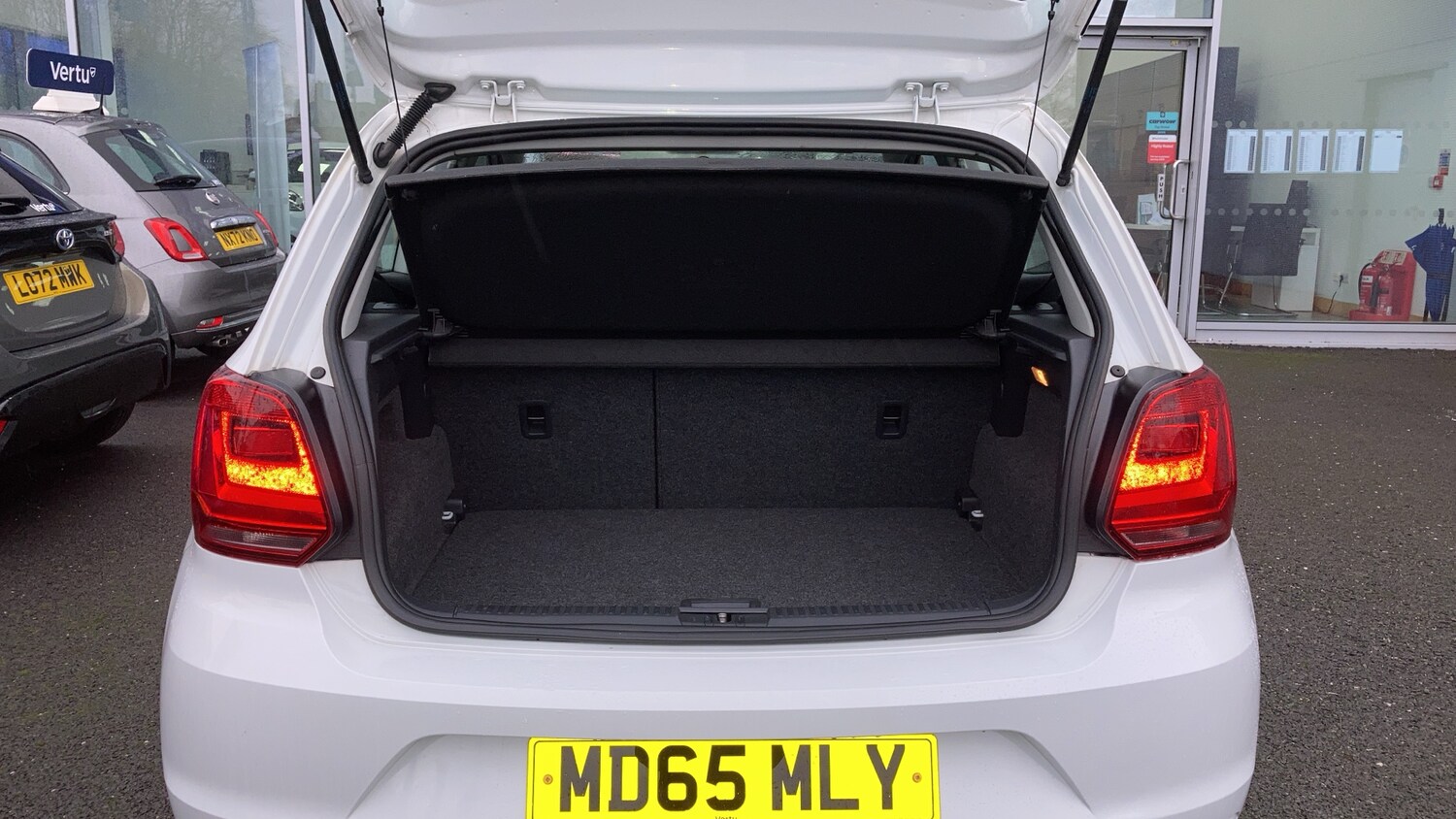 Used Volkswagen Polo 2015 for sale - 77462348: Photo 38