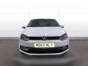 Used Volkswagen Polo 2015 for sale - 77462348: Photo