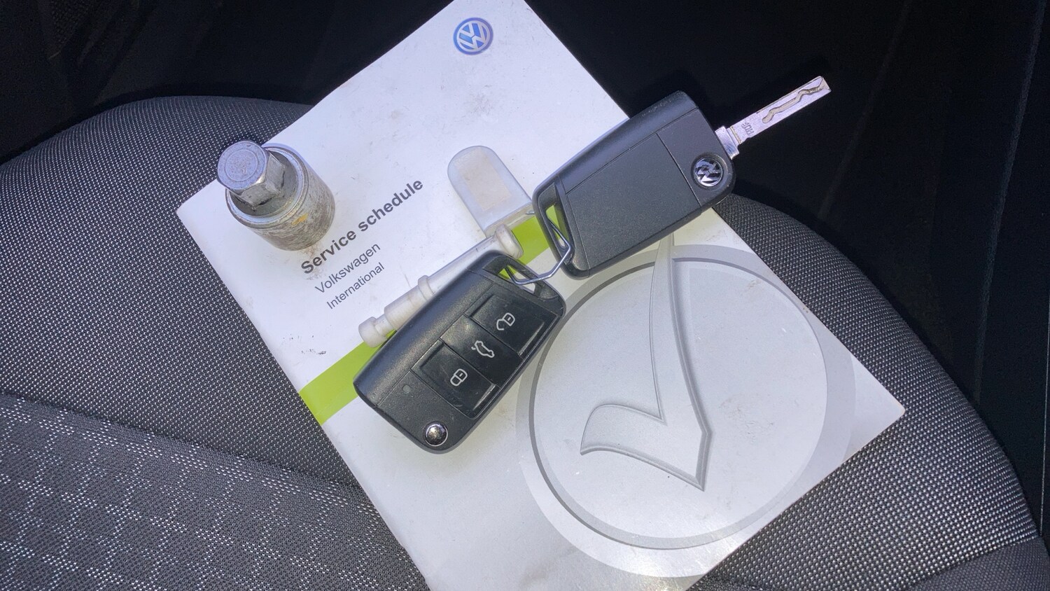 Used Volkswagen Polo 2015 for sale - 77462348: Photo 42