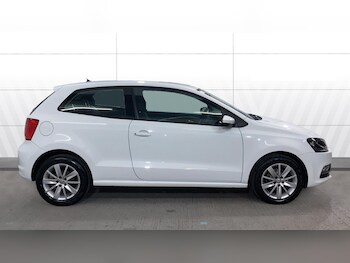 Used Volkswagen Polo 2015 for sale - 77462348: Photo