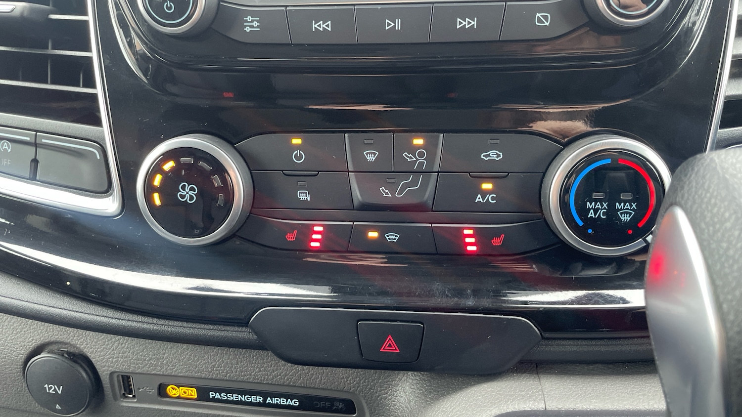 Used Ford Transit Custom 2023 for sale - 78092570: Photo 16